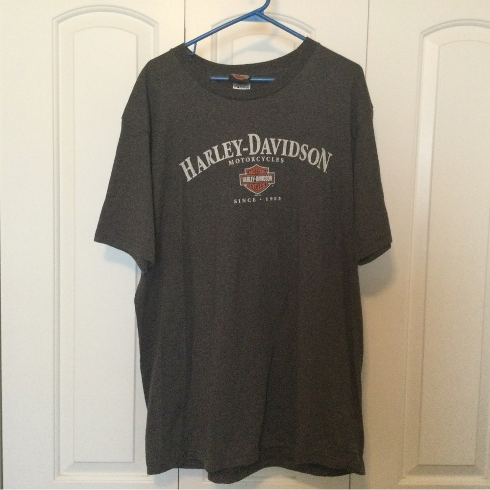 Harley Davidson (Greenville, SC) grey t-shirt size X-Large